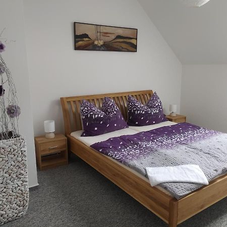 Apartmany Lono Їчін Екстер'єр фото
