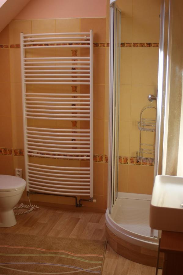 Apartmany Lono Їчін Екстер'єр фото