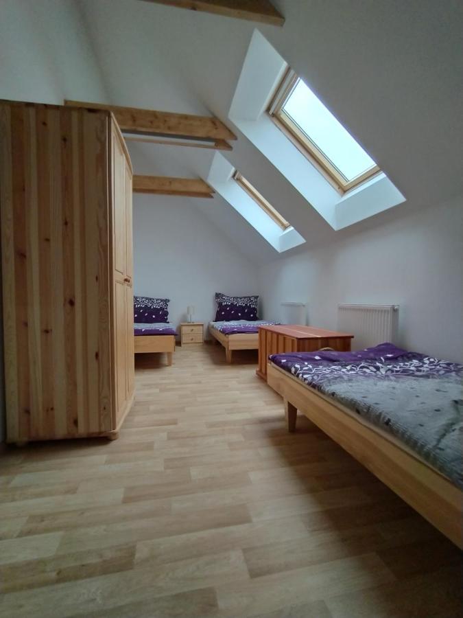 Apartmany Lono Їчін Екстер'єр фото