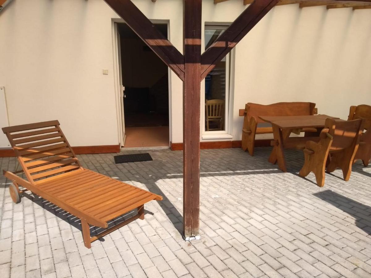 Apartmany Lono Їчін Екстер'єр фото
