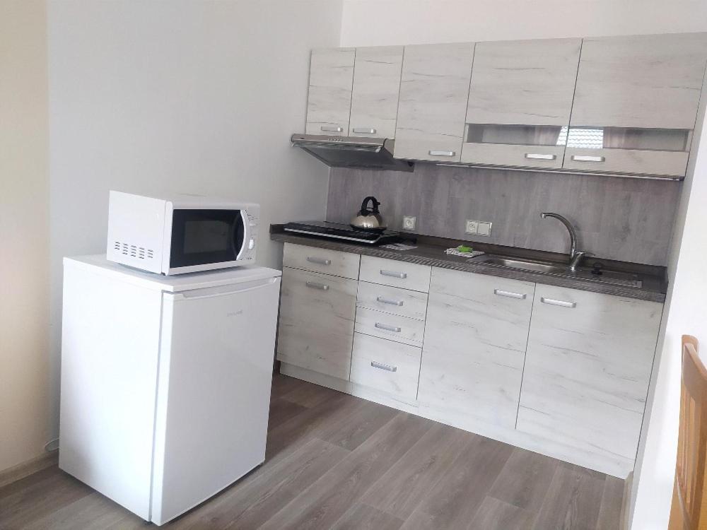 Apartmany Lono Їчін Екстер'єр фото